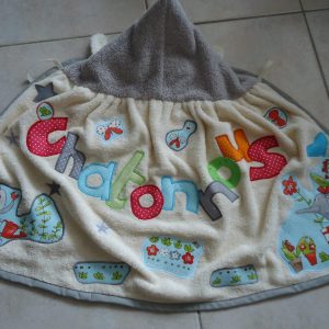 Rêves’telle : atelier de couture à Salon de Provence pour des vêtements uniques et personnalisés.