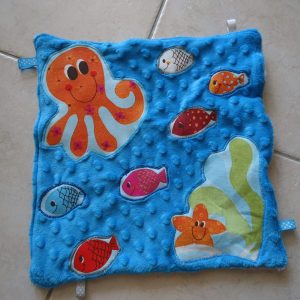 Atelier Rêves’telle à Salon de Provence : retouches professionnelles et créations sur mesure.