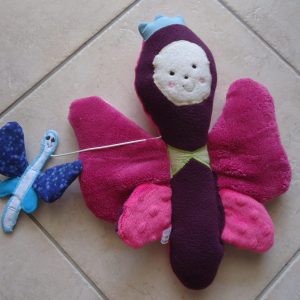 Atelier Rêves’telle à Salon de Provence : retouches professionnelles et créations sur mesure.