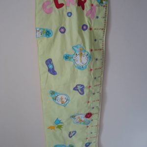 Atelier Rêves’telle à Salon de Provence : retouches professionnelles et créations sur mesure.