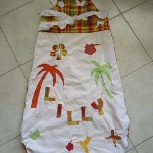 Atelier Rêves’telle à Salon de Provence : retouches professionnelles et créations sur mesure.